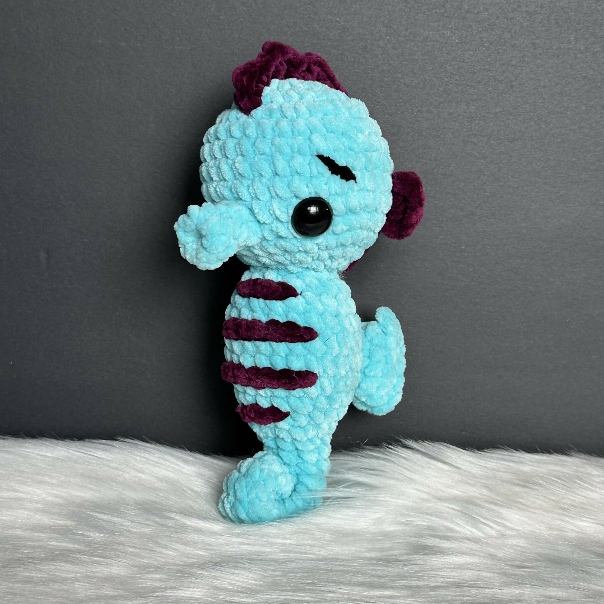 Twisted Stitcher | Seahorse Plushie