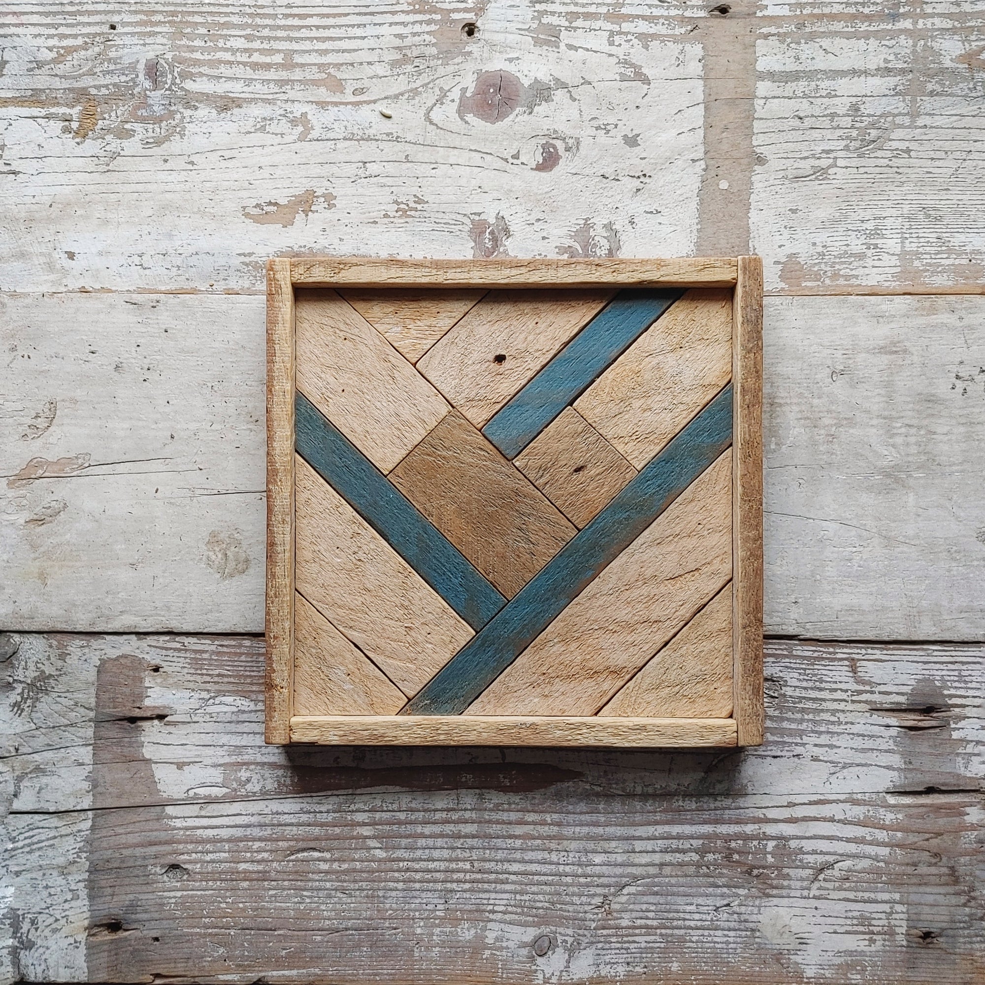 The Salvage Life | Salvaged Wood Heart - Ink Blue accents