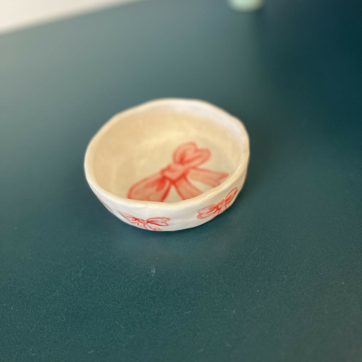 Amor Ceramics | Medium Bow Hand Painted Bowl