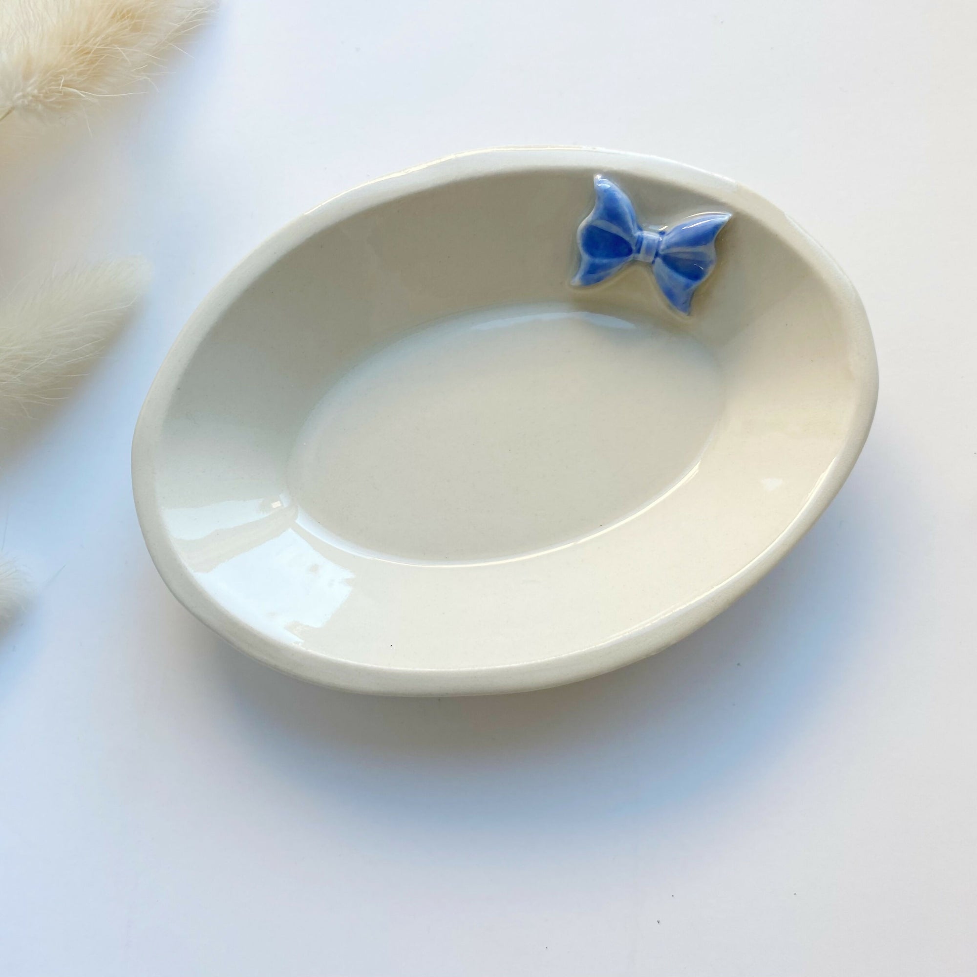 Amor Ceramics | Bow Trinket Dish