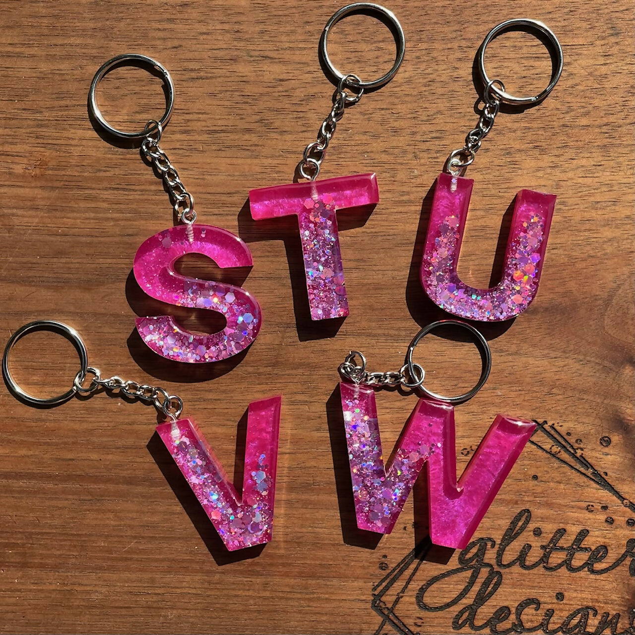 Glitter Designs Studio | PRETTY IN PINK (Resin Monogram Keychains)