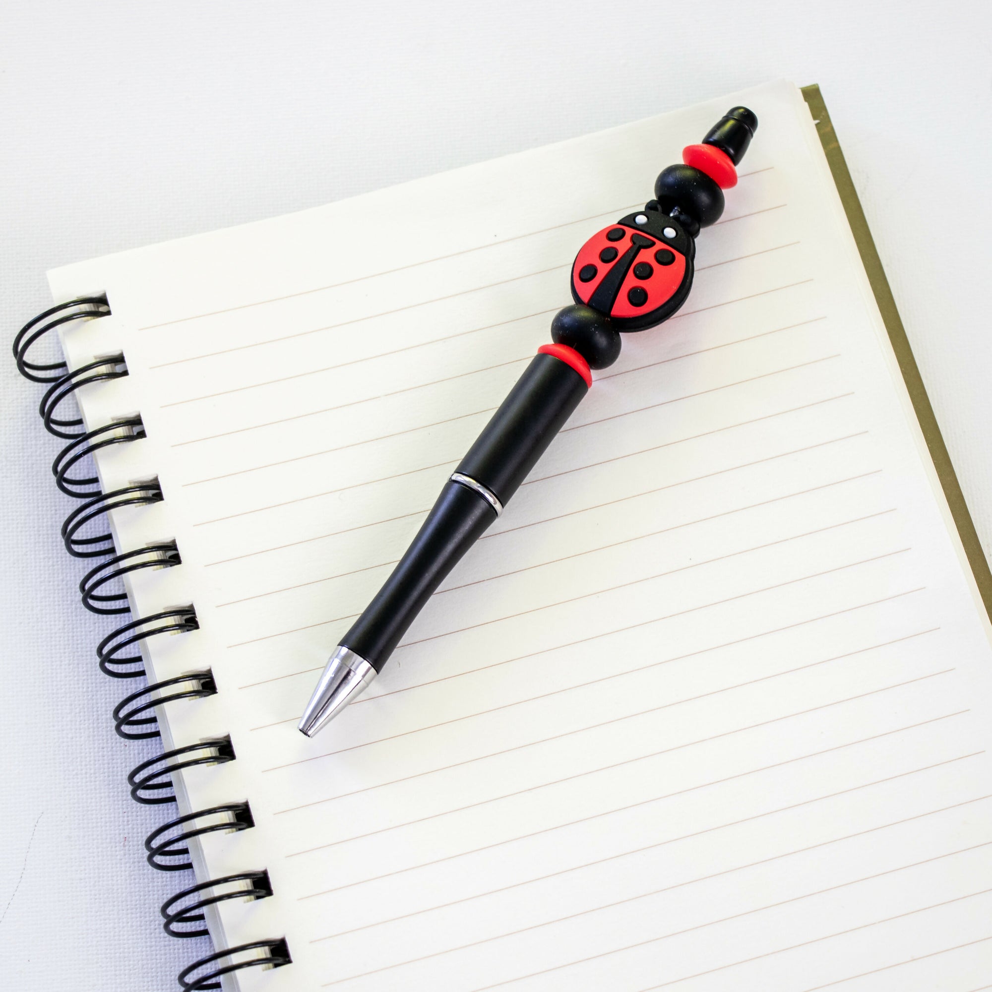 Created by LDBankey | Lovebug Beaded Pen