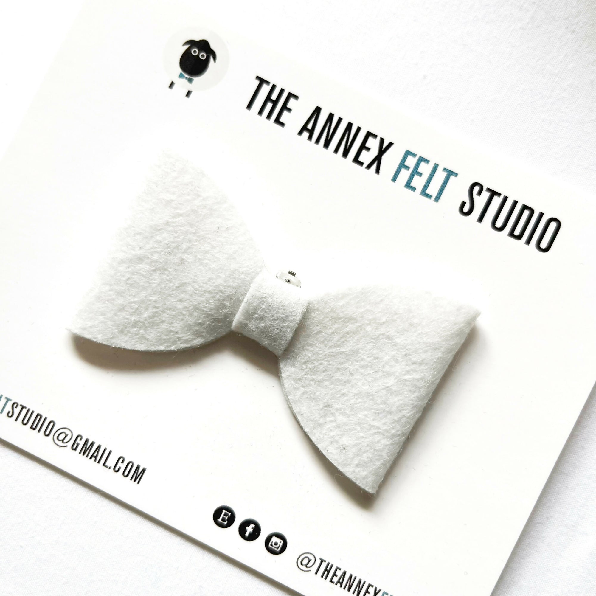 The Annex Felt Studio | Felt Clip-On Bow Tie