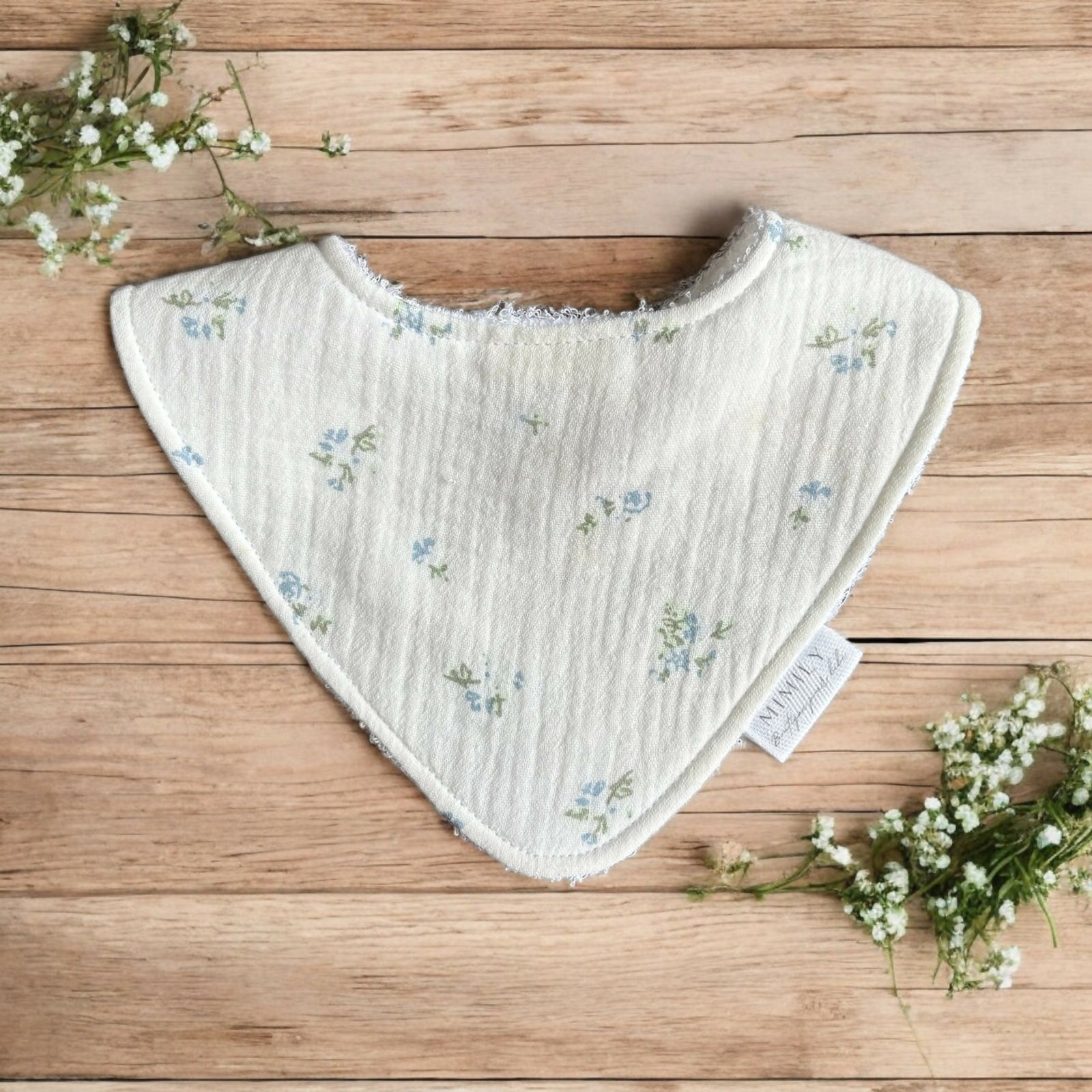 Mimily Boutique | white / blue flower bib