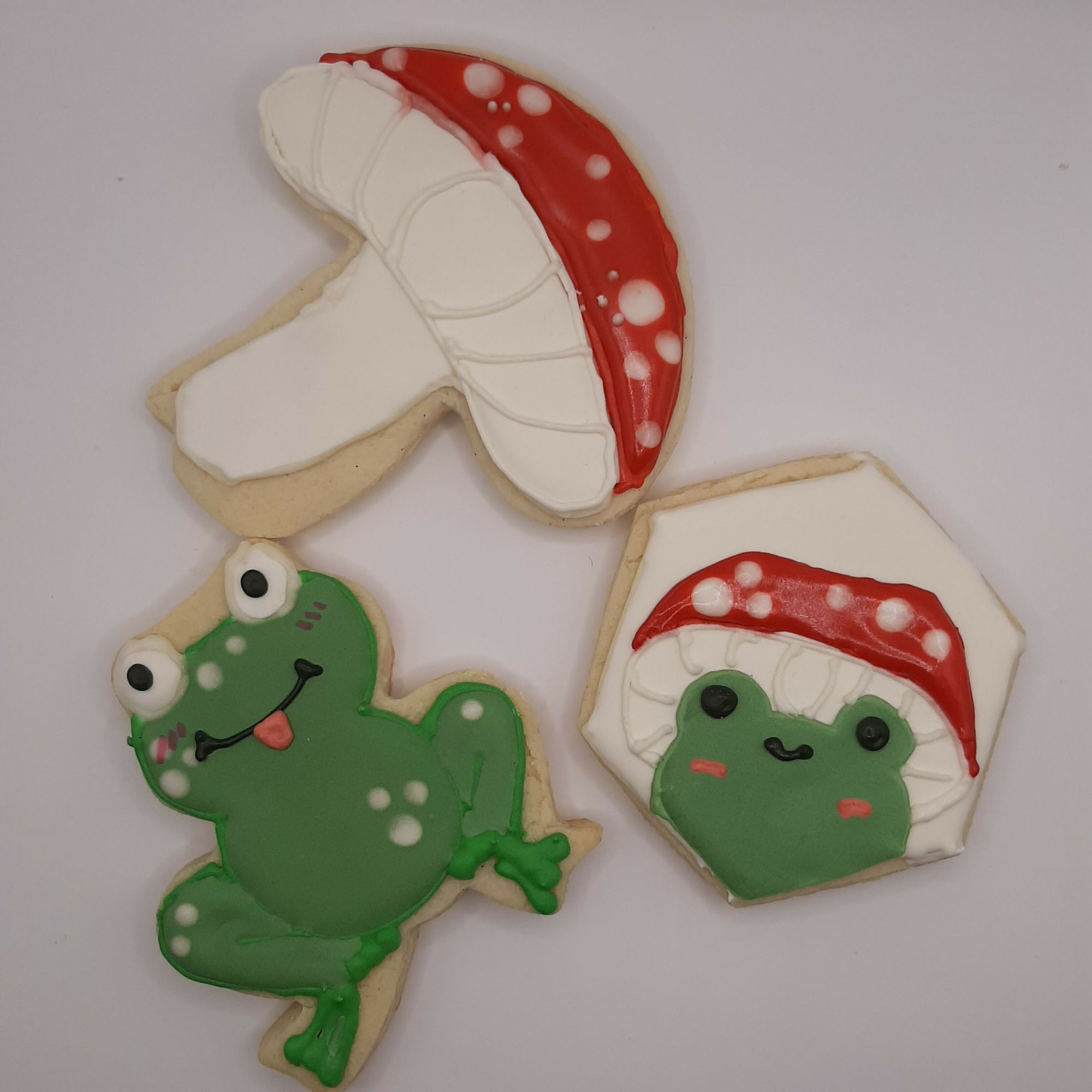 Patisserie Nook | 3 Mushroom Frog Cookies