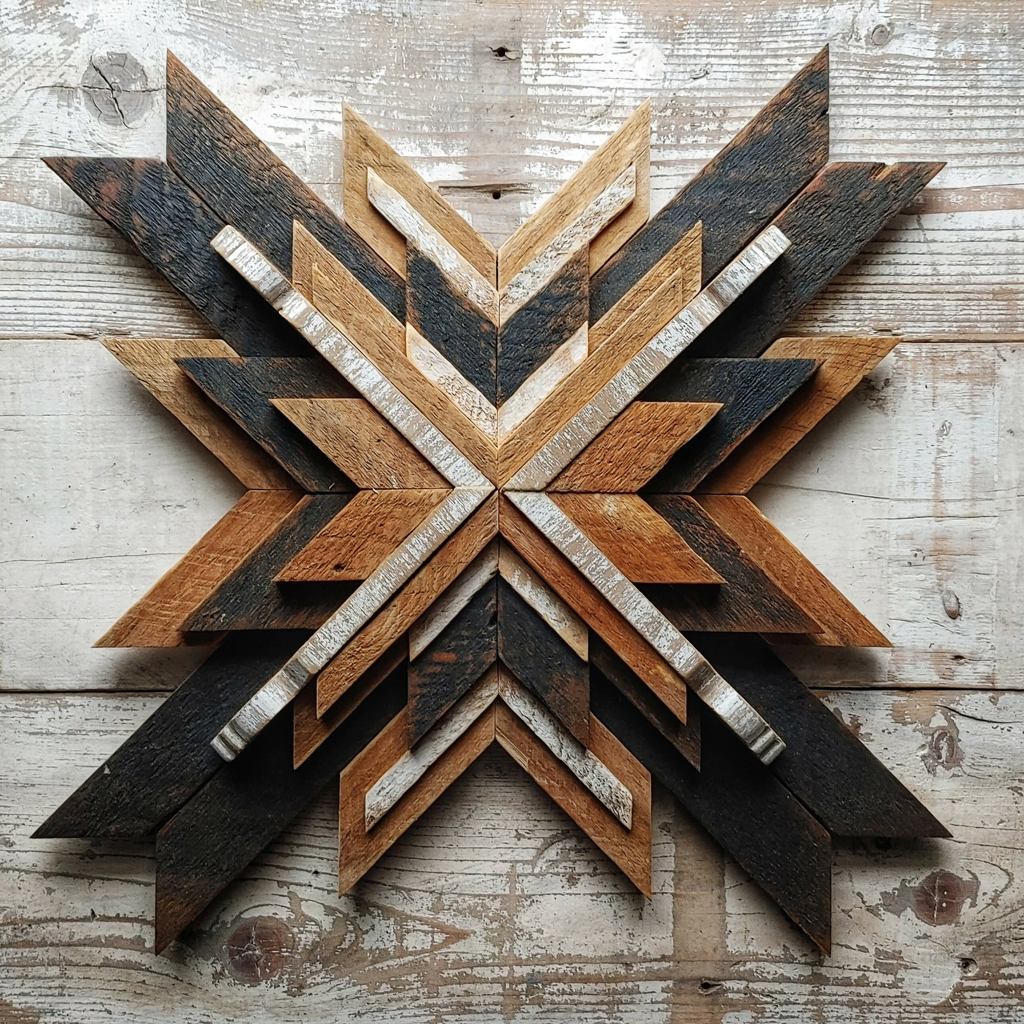 The Salvage Life | Quilt Star Wreath - Ink Blue